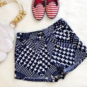 Freebird Navy Blue and White Abstract Print Shorts